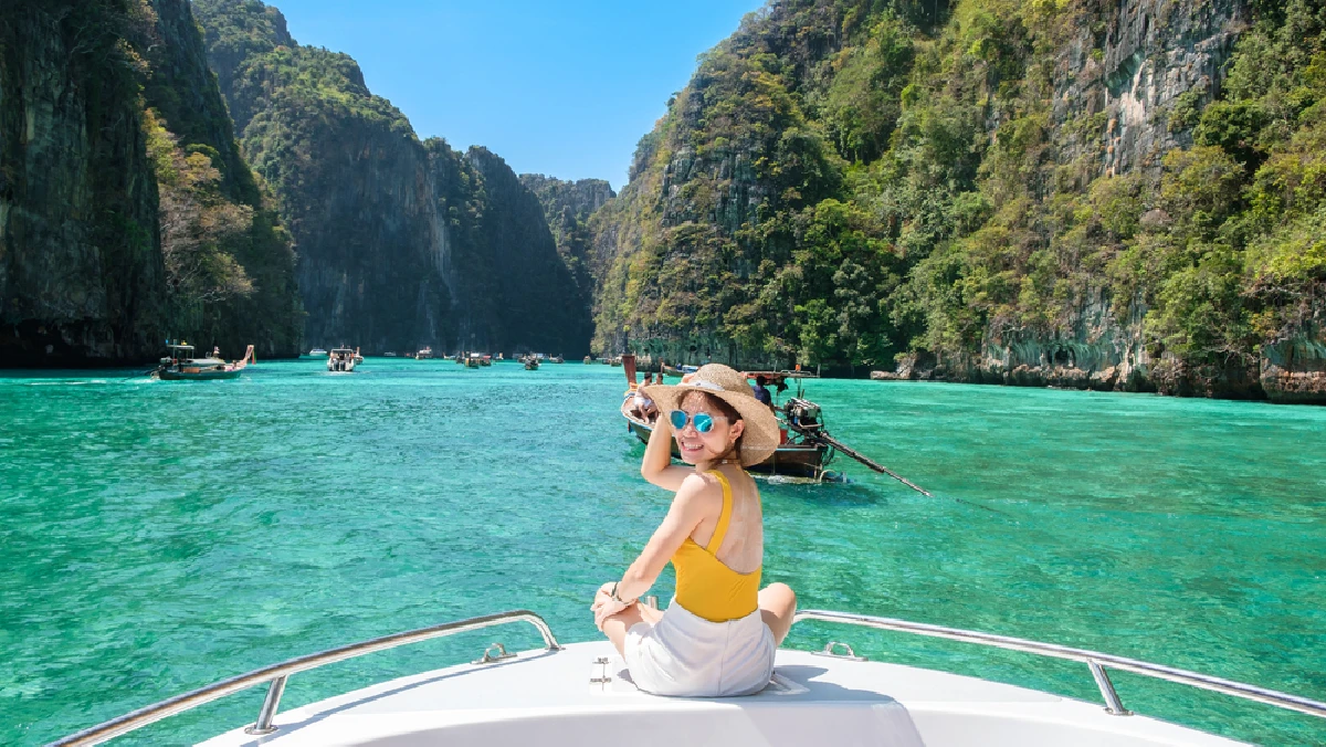 Krabi to Koh Phi Phi Islands: Full-Day Trip by Speedboat: Explore Maya Bay and snorkel in Pileh Lagoon