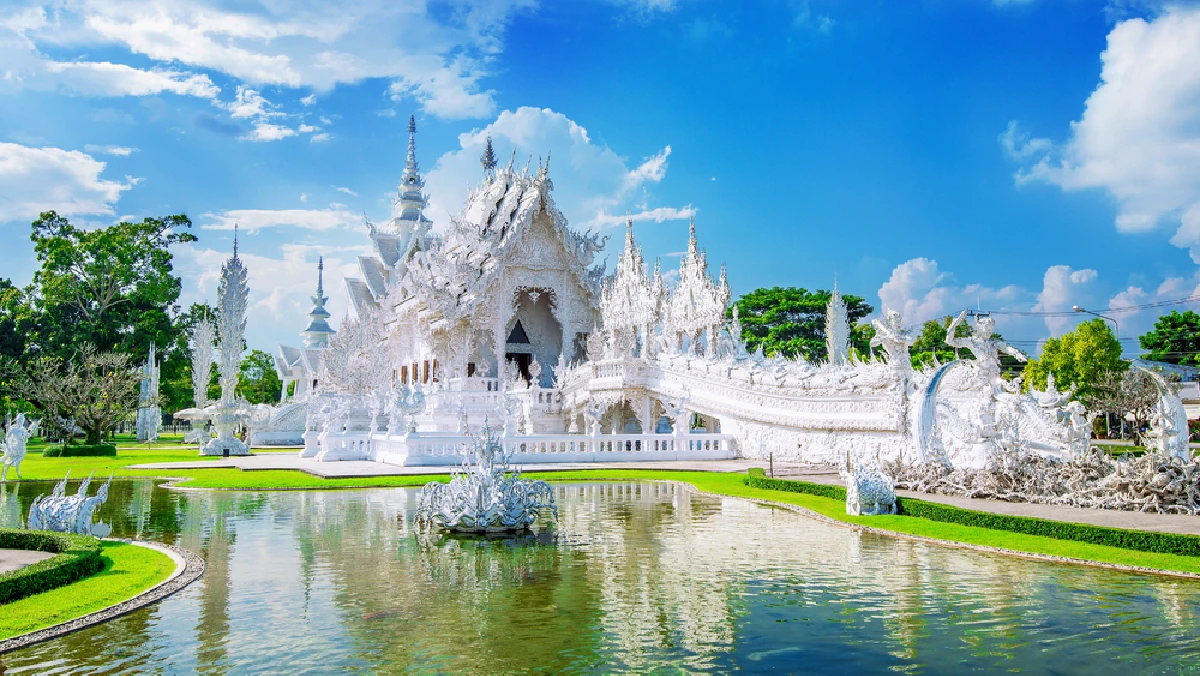 Chiang Rai Private Tour with Guided Driver from Chiang Mai