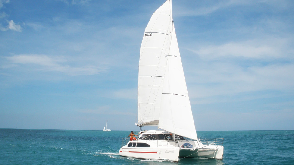 Koh Samui Private Yacht Charter (Dreamcatcher 33ft)