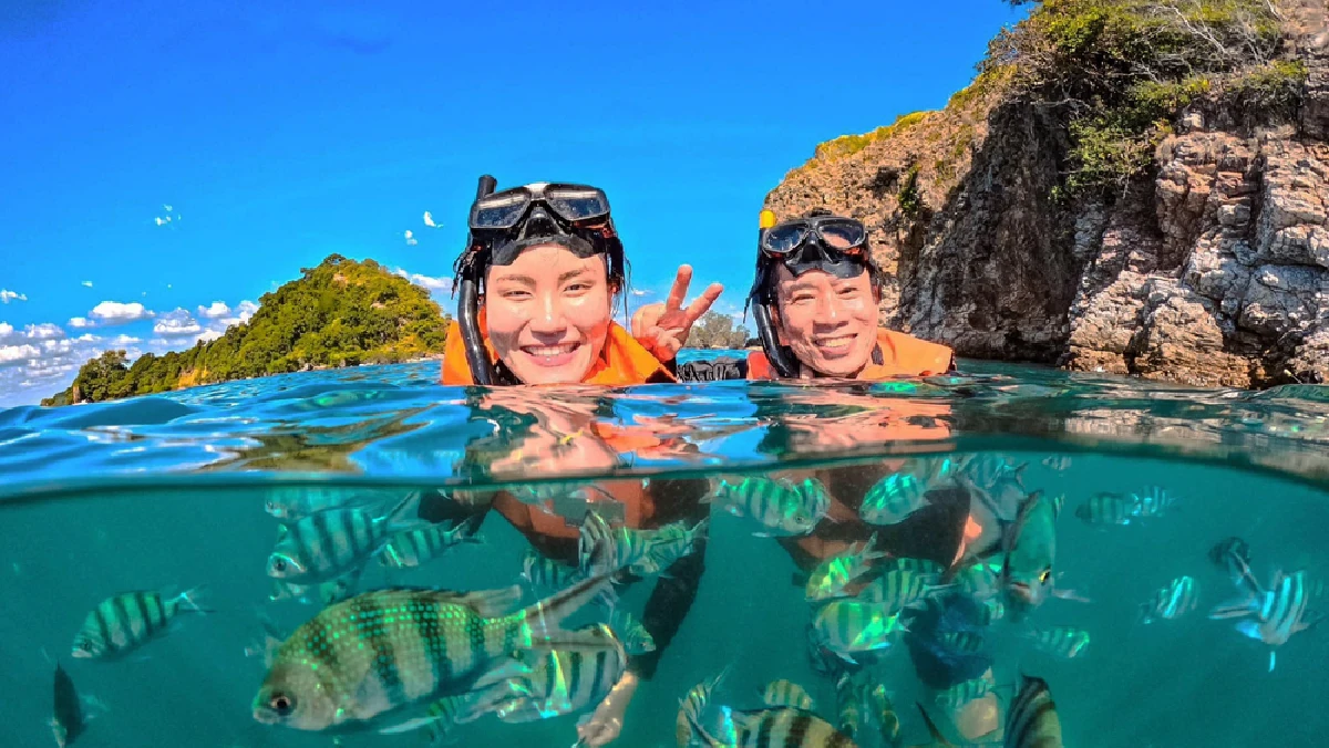 Rayong Islands Snorkeling Day Trip by Speedboat